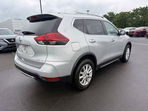 Used 2020 Nissan Rogue SV AWD/4WD image 5
