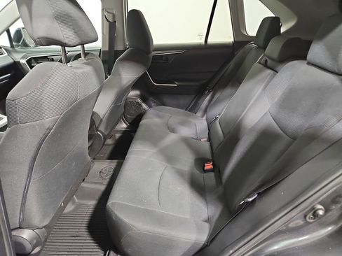 Used 2020 Toyota RAV4 LE image 24