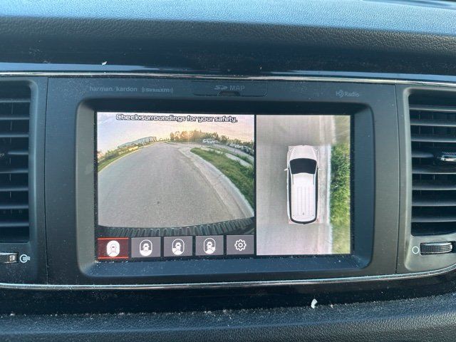 Used 2020 Kia Sedona SX FWD image 15