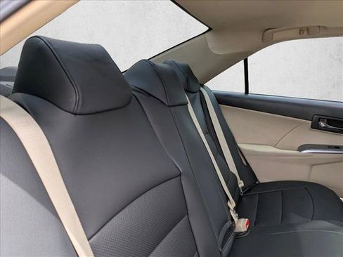 Used 2013 Toyota Camry XLE w/ Leather Pkg image 14