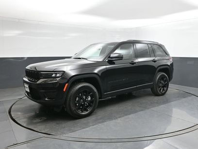 New 2025 Jeep Grand Cherokee Laredo