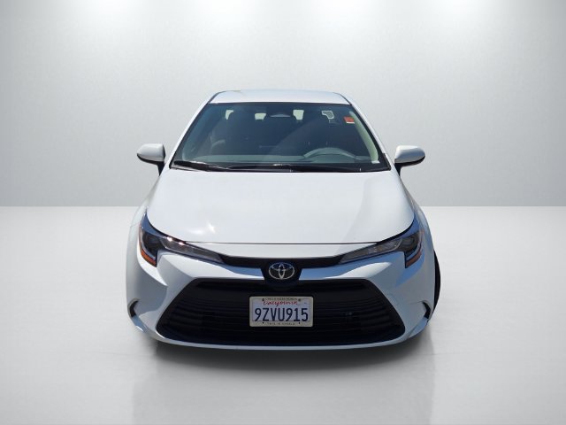 Used 2026 Toyota Corolla LE FWD image 2