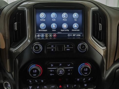 Used 2022 Chevrolet Silverado 3500 High Country image 27