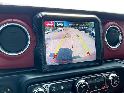 Used 2023 Jeep Wrangler Unlimited Rubicon 392 image 24