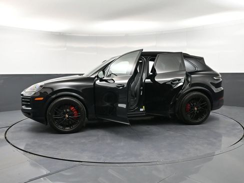 New 2026 Porsche Cayenne S AWD/4WD image 36