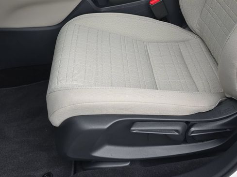 Used 2026 Honda HR-V LX image 29