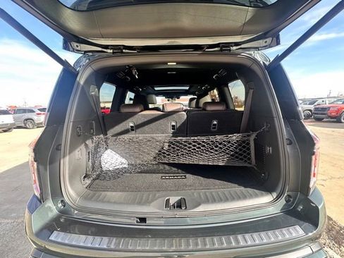 Certified 2025 Nissan Armada Platinum image 13