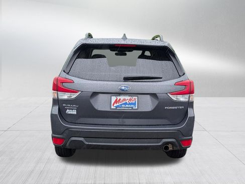 Used 2023 Subaru Forester Limited AWD/4WD image 6