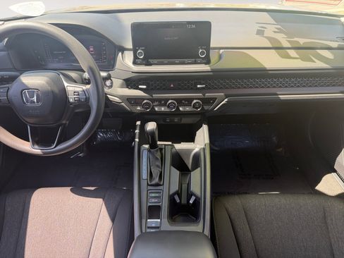 Used 2024 Honda Accord EX image 10