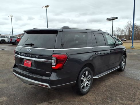 Used 2022 Ford Expedition Max Limited image 6