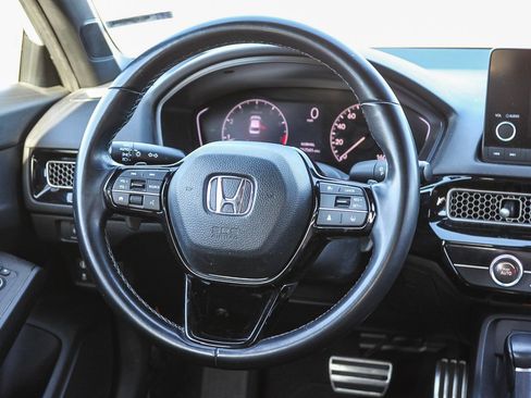 Used 2022 Honda Civic Sport image 16
