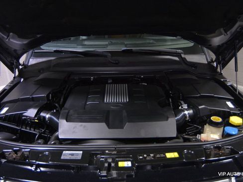 Used 2015 Land Rover LR4 HSE image 40