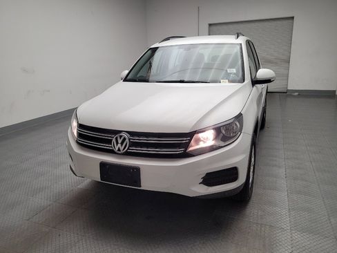 Used 2016 Volkswagen Tiguan S image 15