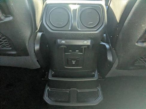 Used 2019 Jeep Wrangler Unlimited Rubicon image 21