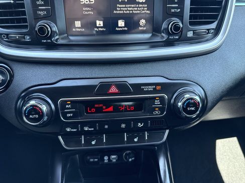 Used 2020 Kia Sorento S AWD/4WD image 21