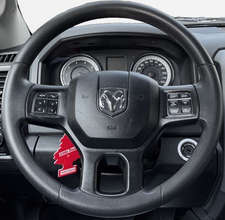 Used 2019 RAM 1500 Express AWD/4WD image 18
