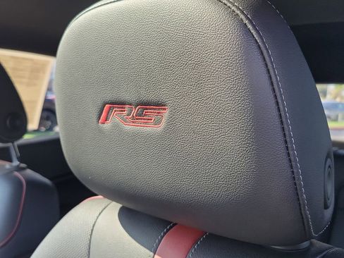 Used 2024 Chevrolet Trax RS w/ Sunroof Package image 18