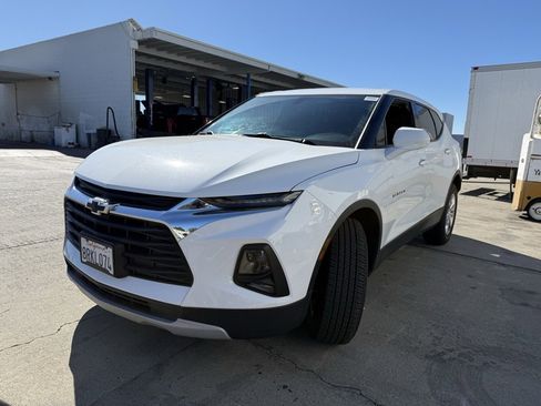 Used 2020 Chevrolet Blazer LT image 3