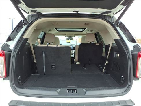 Certified 2024 Ford Explorer XLT w/ Equipment Group 202A image 10