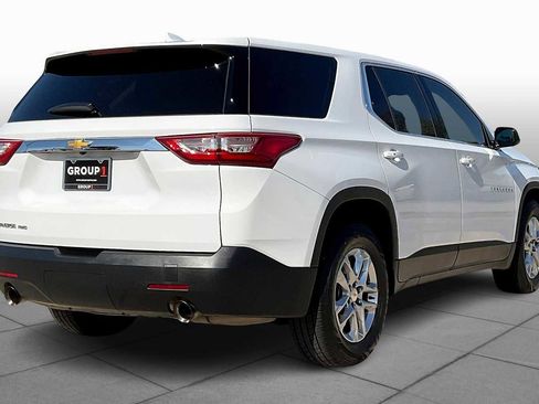 Used 2018 Chevrolet Traverse LS image 11