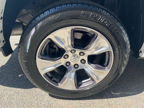 Used 2022 RAM 1500 Laramie AWD/4WD image 8