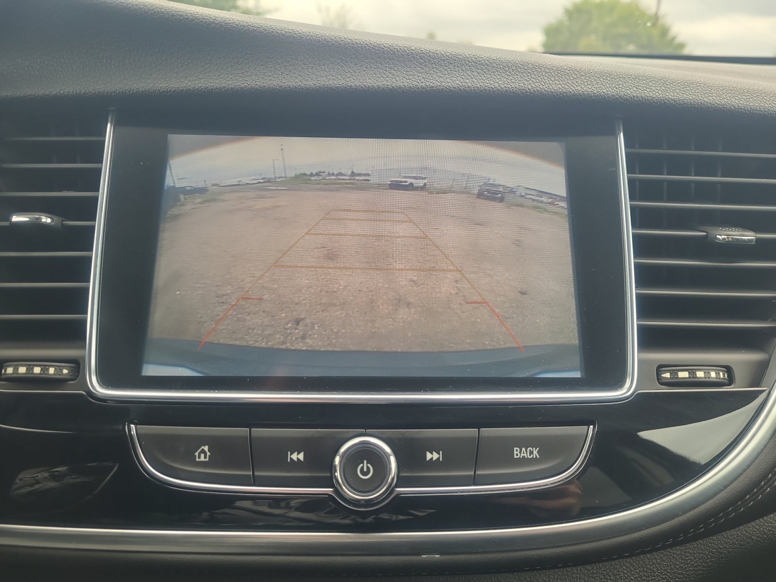 Used 2018 Buick Encore Preferred AWD/4WD image 28
