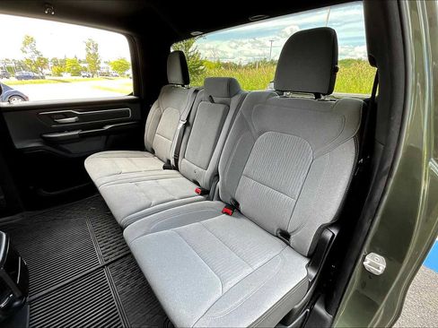 Used 2021 RAM 1500 Big Horn image 39