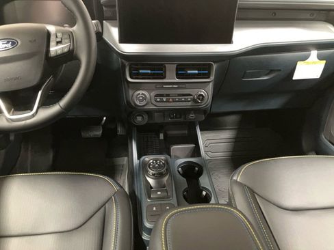 New 2025 Ford Maverick Lobo image 11