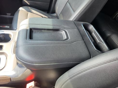 Used 2022 Chevrolet Silverado 1500 RST image 24