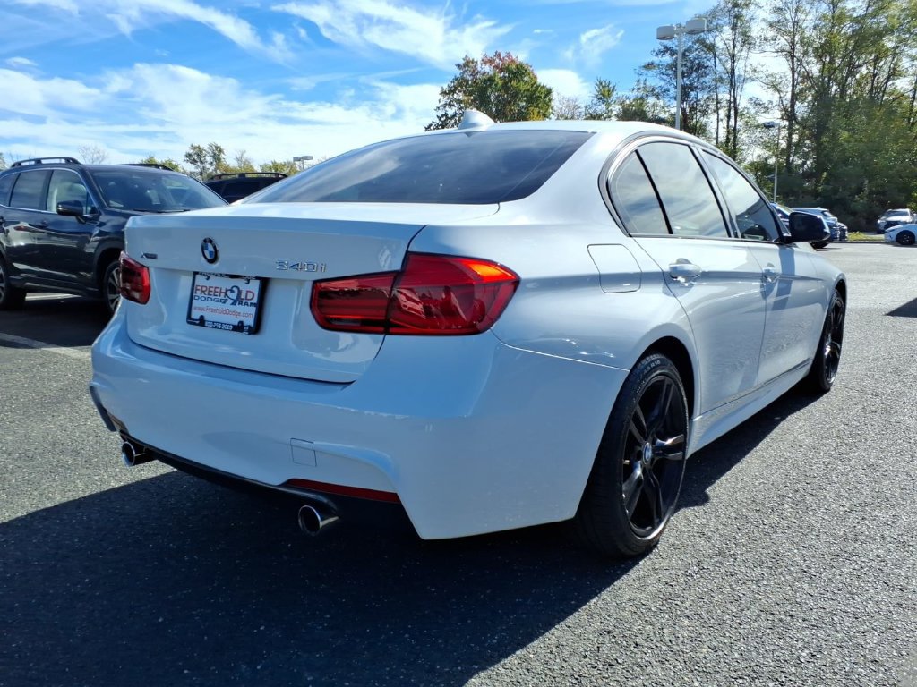 Used 2018 BMW 340i xDrive Sedan AWD/4WD image 20