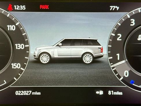 Used 2022 Land Rover Range Rover Westminster Edition image 11