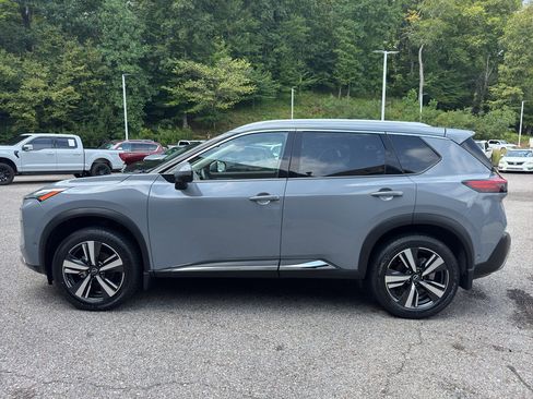 Certified 2023 Nissan Rogue Platinum w/ Platinum Premium Package image 6