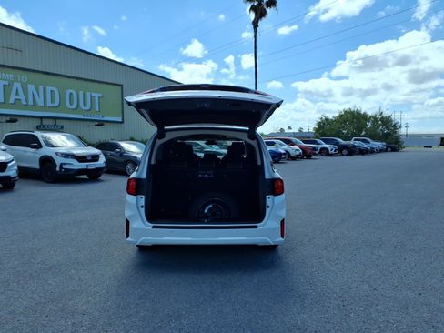 Used 2025 Honda Odyssey Touring image 26