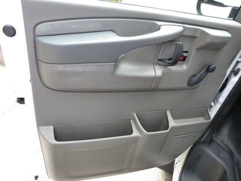 Used 2008 Chevrolet Express 3500 w/ School Bus Package image 32