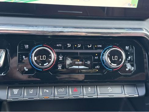 New 2025 GMC Sierra 2500 Denali Ultimate image 22