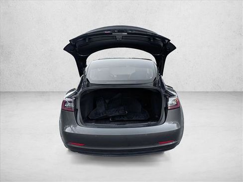 Used 2018 Tesla Model 3 Long Range AWD/4WD image 7