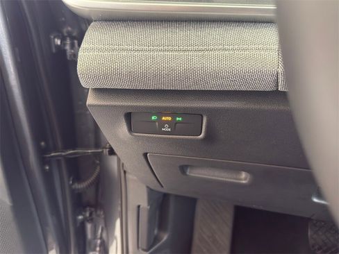 New 2026 Volkswagen Tiguan S image 16