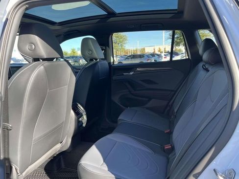 New 2026 Volkswagen Tiguan SE R-Line image 22