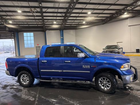 Used 2018 RAM 1500 Laramie w/ Convenience Group image 17