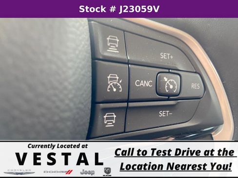 New 2023 Jeep Grand Cherokee Trailhawk AWD/4WD image 25