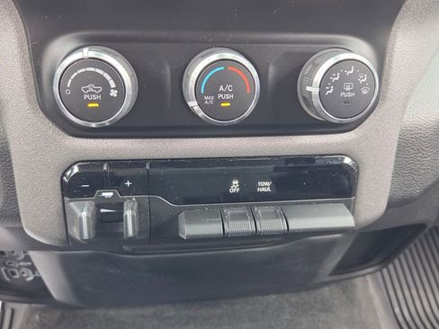 Used 2023 RAM 1500 Tradesman w/ SXT Appearance Group AWD/4WD image 19