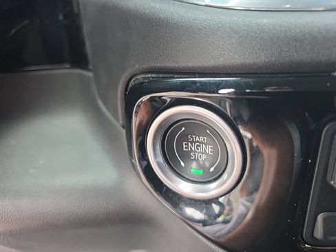 Used 2024 Chevrolet Silverado 1500 LT AWD/4WD image 23