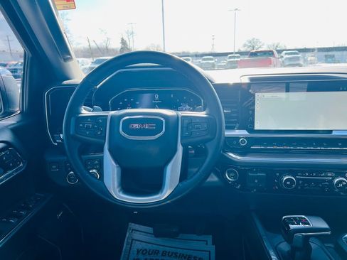 Used 2024 GMC Sierra 1500 SLT w/ SLT Premium Plus Package image 41