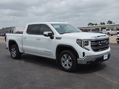 Used 2024 GMC Sierra 1500 SLT RWD image 19