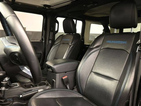 Used 2022 Jeep Wrangler Unlimited Rubicon 4xe w/ Safety Group AWD/4WD image 3