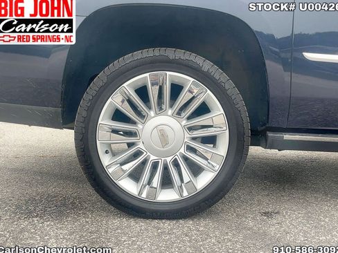 Used 2019 Cadillac Escalade ESV Platinum AWD/4WD image 39