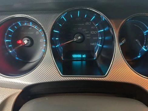 Used 2012 Ford Taurus SEL FWD image 11