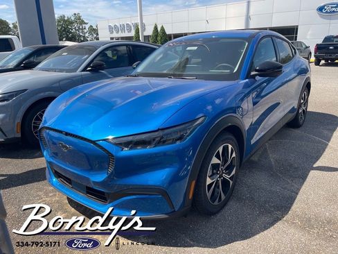 New 2025 Ford Mustang Mach-E Select w/ Interior Protection Package image 2
