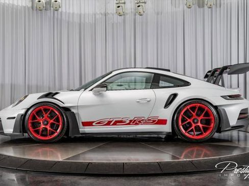 Used 2023 Porsche 911 GT3 RS RWD image 13