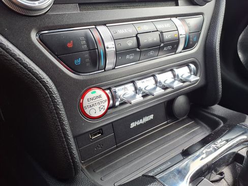 Used 2017 Ford Mustang GT Premium image 10